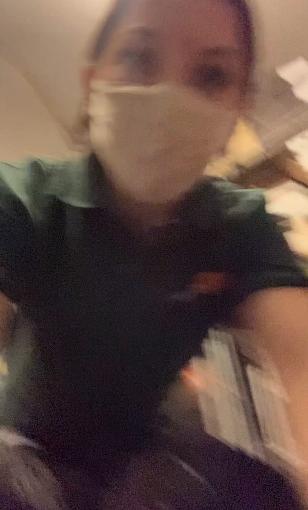 Exhibitionist Jilling