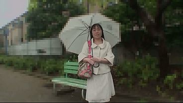 Hot Asian brunette Fumiko Manaka went to a guy’s house to fuck her