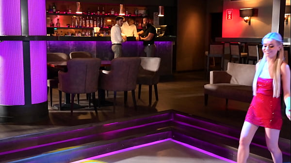 Nightclub Adventures Chapter 1: Blonde Hotties Emily Belle And Vera Jarw Share A Glass Dildo GP3065