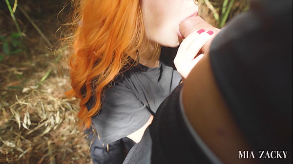 Dei pro meu namorado em um parque – Casal Amador